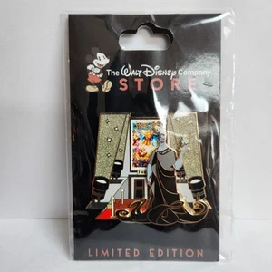 Spilla Disney D23 2024 Cattivi Prima Stagione Ade Ercole LE 300 - Foto 1 di 2
