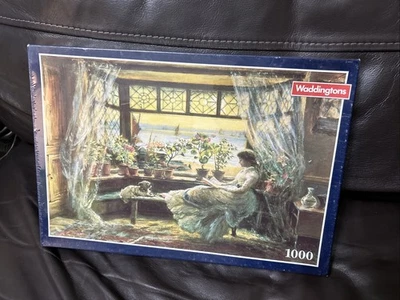 Reading By The Window C J Lewis puzzle 1000 pezzi ovatta nuovo sigillato - Immagine 1 di 2