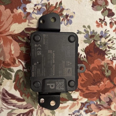 OEM For 22-23 Toyota Prius Cruise Control Distance Sensor Radar 88210-48150 - Bild 1 von 2