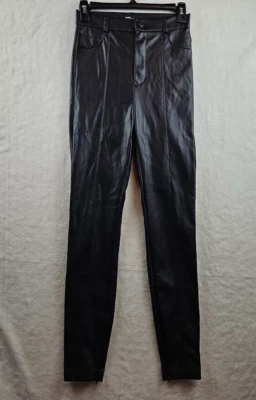 Zara Women's Faux Vegan Leather XS Skinny Pull on Zipper Hem Black Pant Leggings - Image 1 of 4
