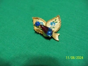 Vintage Gold bird Brooch pin - Picture 1 of 2