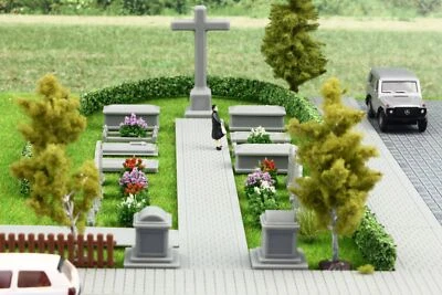 Friedhof Grabsteine 19 Stück Gräber Kreuze Kirche Spur H0 TT N  1:87 1:120 1:160 - Bild 1 von 4
