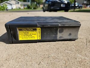 Ford Lincoln factory 6 disc CD changer 98 99 00 01 02 03 04 F8VF-18C830-AE
