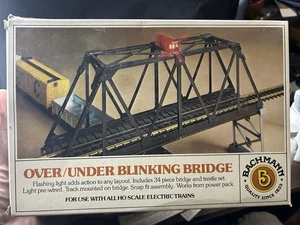 Puente de luz parpadeante Bachmann #46-1222 calibre HO, COMPLETO, caja abierta - Imagen 1 de 3