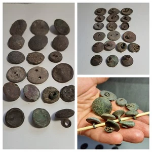 Lot 19 gegrabene Knöpfe - Bronze, Blei - Mittelalter bis vor 1900 Osteuropa Ukraine - Bild 1 von 23