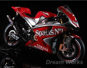 Galardonado Construido Tamiya 1/12 Yamaha YZR-M1 04 Carlos Checa Nº7 + Metal - Imagen 1 de 19