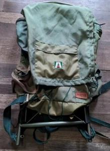 Vintage Academy Broadway Green Metal Framed Hiking Pack Jasper - Picture 1 of 4