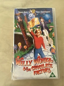 Vintage WILLY WONKA & THE CHOCOLATE FACTORY 1971 VHS - Picture 1 of 7