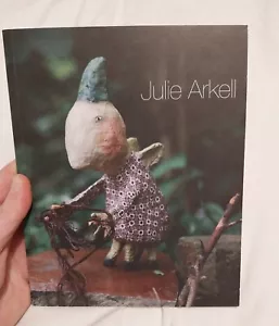 Julie Arkell Away 2014 Knitting Art Wales Ruthin Craft Centre - Picture 1 of 11