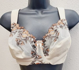 Curve Muse Embroidered Lace Minimizer Wireless Unlined Bra - Beige, 34DDDD NWT - Picture 1 of 6