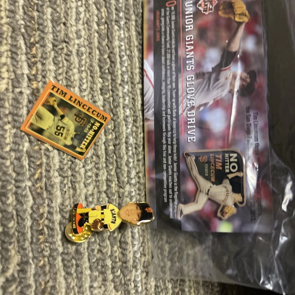 TIM LINCECUM Bobble Head Pin 2 GIANTS No Hitter PIN Lot HARD TO FIND SF - Image 1 of 4