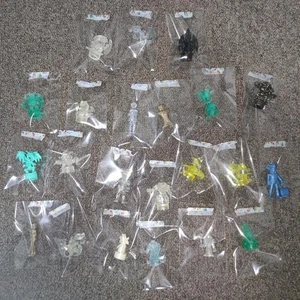 Bandai Capsule Monster Figure 22pz Occhi Blu Drago Bianco Exodia Set - Foto 1 di 4