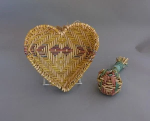 Vintage Hopi Woven Polychrome Heart Sifter Basket and Hopi Basket Rattle - Picture 1 of 4