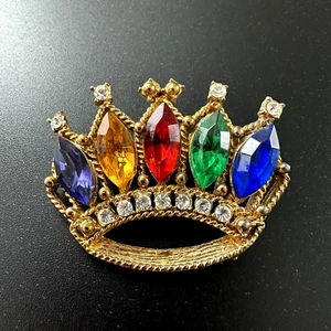 Vintage Crown Brooch Multicolor Rhinestones GoldPlated #362 - Picture 1 of 6