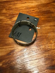 H&M Bangle Clip on Pink Brand new - Picture 1 of 2