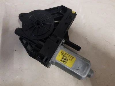 Motor de ventana eléctrica delantera cerca lateral pasajero Volvo V40 966268-103 2012-on Foto 1 de 3