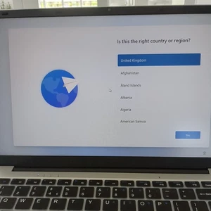 Auusda Laptop : New 128gb SSD, 8gb RAM, US Keyboard + Overlay, Windows 11 - Picture 1 of 15