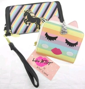 MENORES IMPERFECCIONES: Lote de 2 piezas Carteras Unicornio Luv Betsey Johnson Arco Iris - Imagen 1 de 6