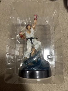 Street Fighter M 25TH Anniversary Ryu Statue - 8" Figure - Never Used - Picture 1 of 2