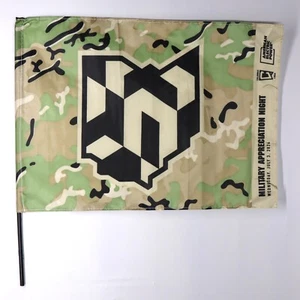 MLS Columbus Crew Military Appreciation Night 2024 Flagge Camo Ohio Handheld - Bild 1 von 6
