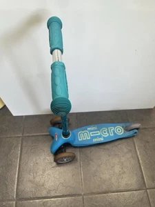 MINI MICRO DELUXE SCOOTER AQUA - HÖHENVERSTELLBAR TOP ZUSTAND - Bild 1 von 4
