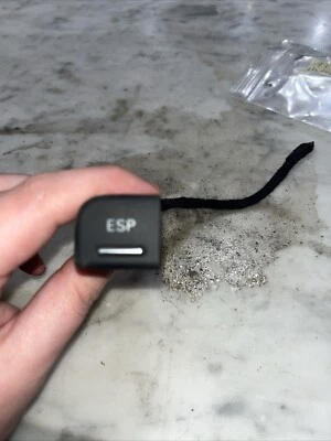 Audi A4 Quattro 2005-2007 ESP interruptor botón interior A1 Foto 1 de 4
