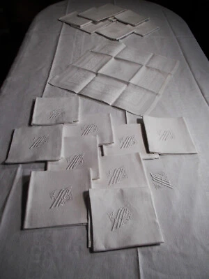 Grand Service de table XXe damas nappe 3m85 x 1m52 + 18 serviettes - Photo 1/4