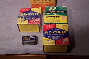 5 VINTAGE BOXEN ALCAN 16 GA SHOTSHELL WAD,WINCHESTER 22,REMINGTON SCHLECHTER ZUSTAND - Bild 1 von 12