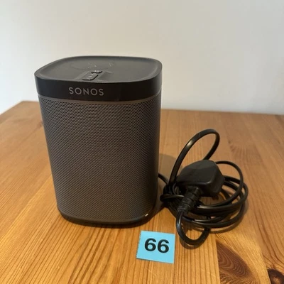 Sonos Play:1 Compact Wireless Smart Speaker - Black - good condition - Image 1 of 4
