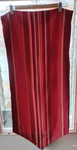 La Jacquard Francais Table Runner Primrose Bordier Red/Orange EUC - Picture 1 of 19