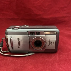 Canon PowerShot S40 4 MP Digital Camera Silver Parts Only (250818-6) - Picture 1 of 2