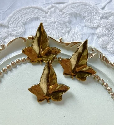 5pcs 23mm Vintage dark gold leaf leaves metal clothing shank buttons sewing - Image 1 of 4
