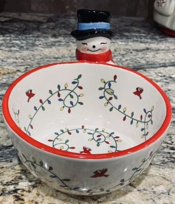 "TEMPTATIONS BY TARA MUÑECO DE NIEVE CAPRICHOSO DE INVIERNO TAZÓN DE CARAMELO GRANDE 5 3/4""T PARECE SIN USAR" Foto 1 de 4