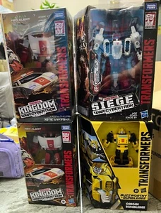 Hasbro Transformers War for Cyberton Deluxes (Pick your own Package) - Picture 1 of 16