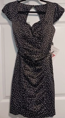 Guess, vestido estampado, negro azabache, incluye cinturón talla 4, nuevo con etiqueta Foto 1 de 4