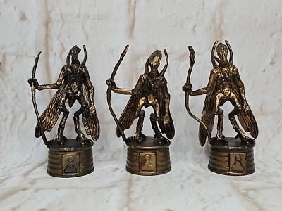 Шахматный набор 2002 Star Wars Attack of the Clones сменный элемент Pawn Geonosian - Изображение 1 из 4