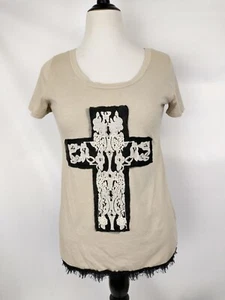 Daytrip beige T-Shirt mit schwarzem Spitzenkreuz und Besatz Damen Gr. M - Bild 1 von 4