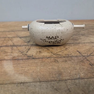 M.A.D. Calls “The Egg” Push Button Turkey Call Yelper M.A.D. CALLS - Image 1 of 4