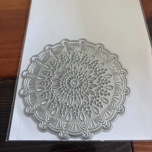 Aufwendige Mandala Stempel Stanze - Bild 1 von 4