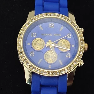 Michael Kors Damenuhr Blau Läuft Silber Gehäuse & Lünette Silikonband - Bild 1 von 8
