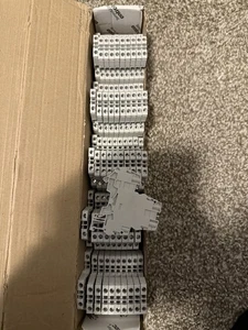 50 PACK TE Entrelec ZS6-D2 1SNK506210R0000 Terminal Block NEW - Picture 1 of 3