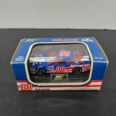 Coche de carreras diecast Revell Dale Jarrett 1996 ganador de Daytona 1:64 Foto 1 de 4