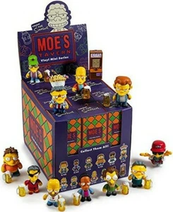 Kidrobot I Simpson Moe's Tavern Mini Series Blindbox UNA figura casuale - Foto 1 di 3