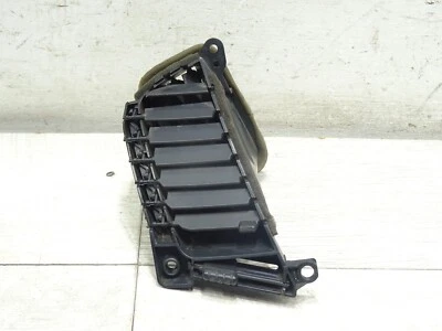 MITSUBISHI L200 2.5 DI-D 2006-2014  Air Vent Central Left - Image 1 of 4