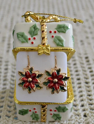 Pendientes Danecraft Esmalte POINSETTIA Acebo Berry Baratija Porcelana Caja Adorno Foto 1 de 4