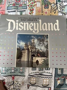 DISNEYLAND PICTORIAL SOUVENIR OF WALT DISNEY'S 1987 PB Vintage 41 Pages - Picture 1 of 7