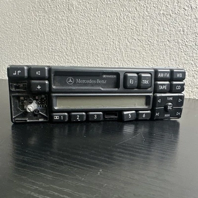 Reproductor de cinta radio AM FM Mercedes SL500 C240 1994-98 w140 w202 w124 E320 BE 1492 Foto 1 de 4
