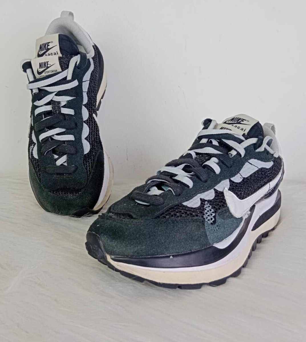 Nike sacai x VaporWaffle Black White for Sale | Authenticity Nike sacai x VaporWaffle Black White for Sale | Authenticity