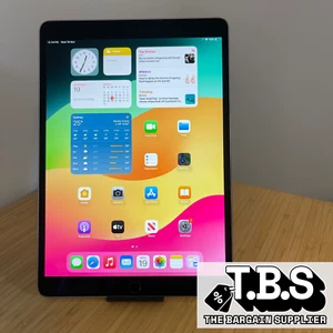 Apple iPad Pro 10.5-inch, Wi-Fi + Cellular, 64GB, Space Grey Unlocked + WARRANTY - Picture 1 of 15