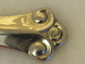 1 - Oneida Stainless DINNER KNIFE - Picture 1 of 6